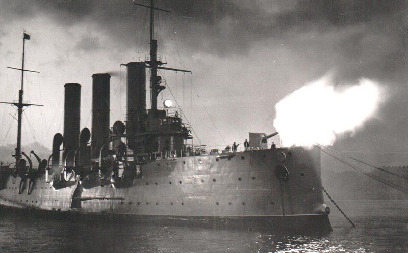 History of the legendary cruiser Aurora. - My, Cruiser Aurora, The Great Patriotic War, October Revolution, Combat ships, Warships, Video, Longpost, Cruiser