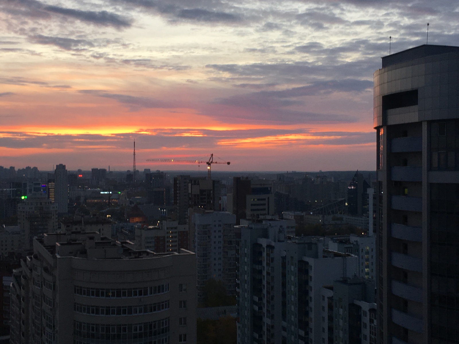 600 sunrises Catherine suddenly - My, Yekaterinburg, dawn, Betterbespal, Landscape, Ural, Longpost