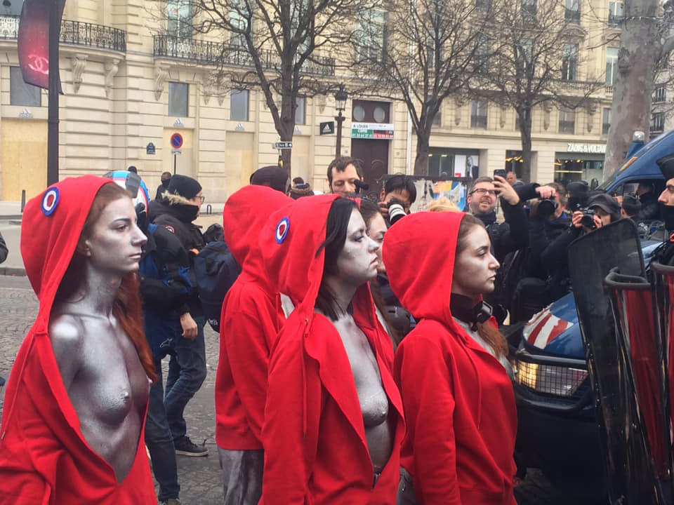 True protest in France - NSFW, France, Protest actions, beauty, Power, Politics