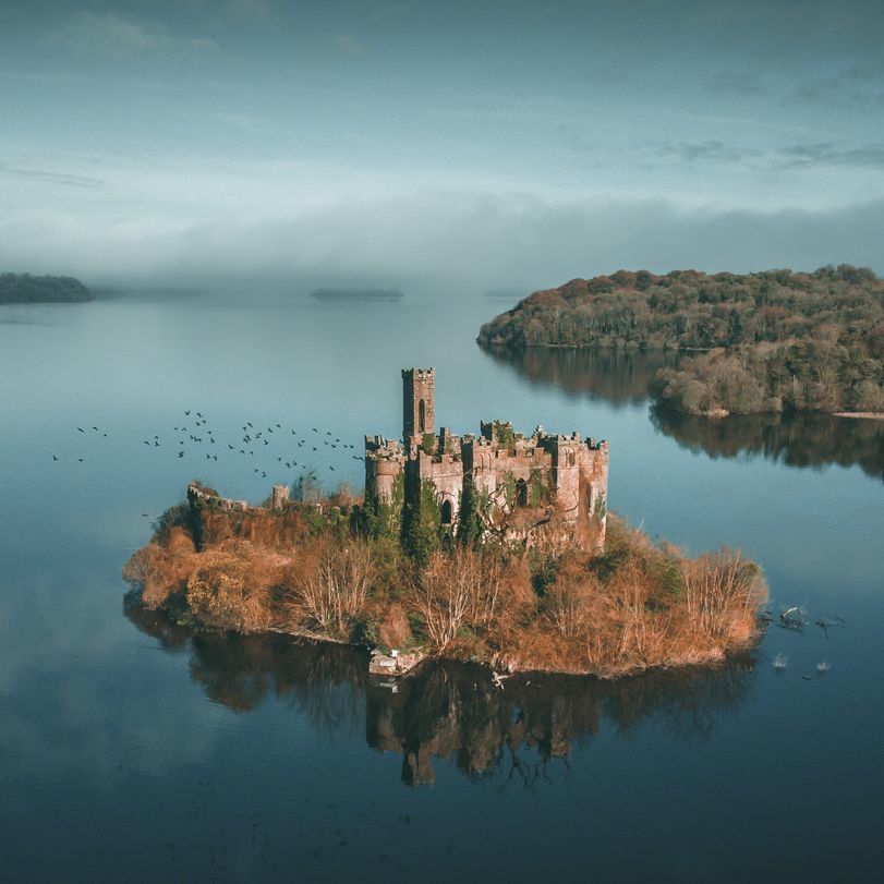 Заброшенный замок на острове в ирландии недвижимость в австрии для иностранцев цены