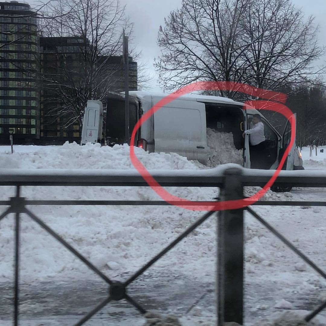 Снегопад в Санкт-Петербурге, все средства хороши. - Санкт-Петербург, Снег