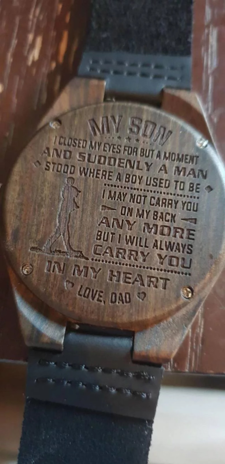 An excellent commemorative engraving on the clock both in content and execution. - Clock, Engraving, Memory, Father, Presents, Translation, 9GAG, Longpost