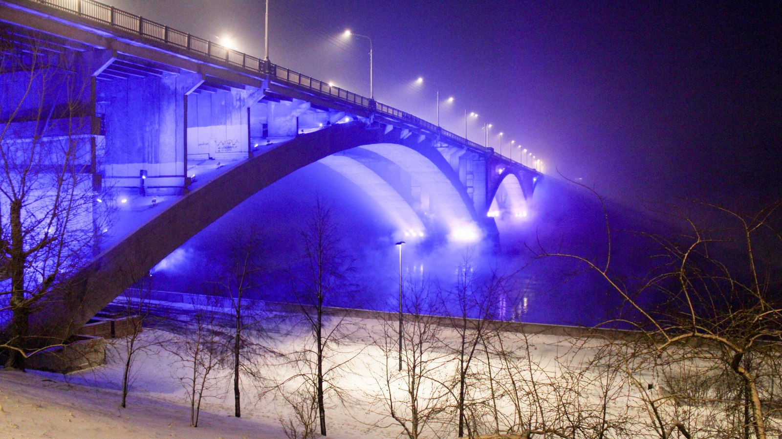 Коммунальный мост Красноярск зима