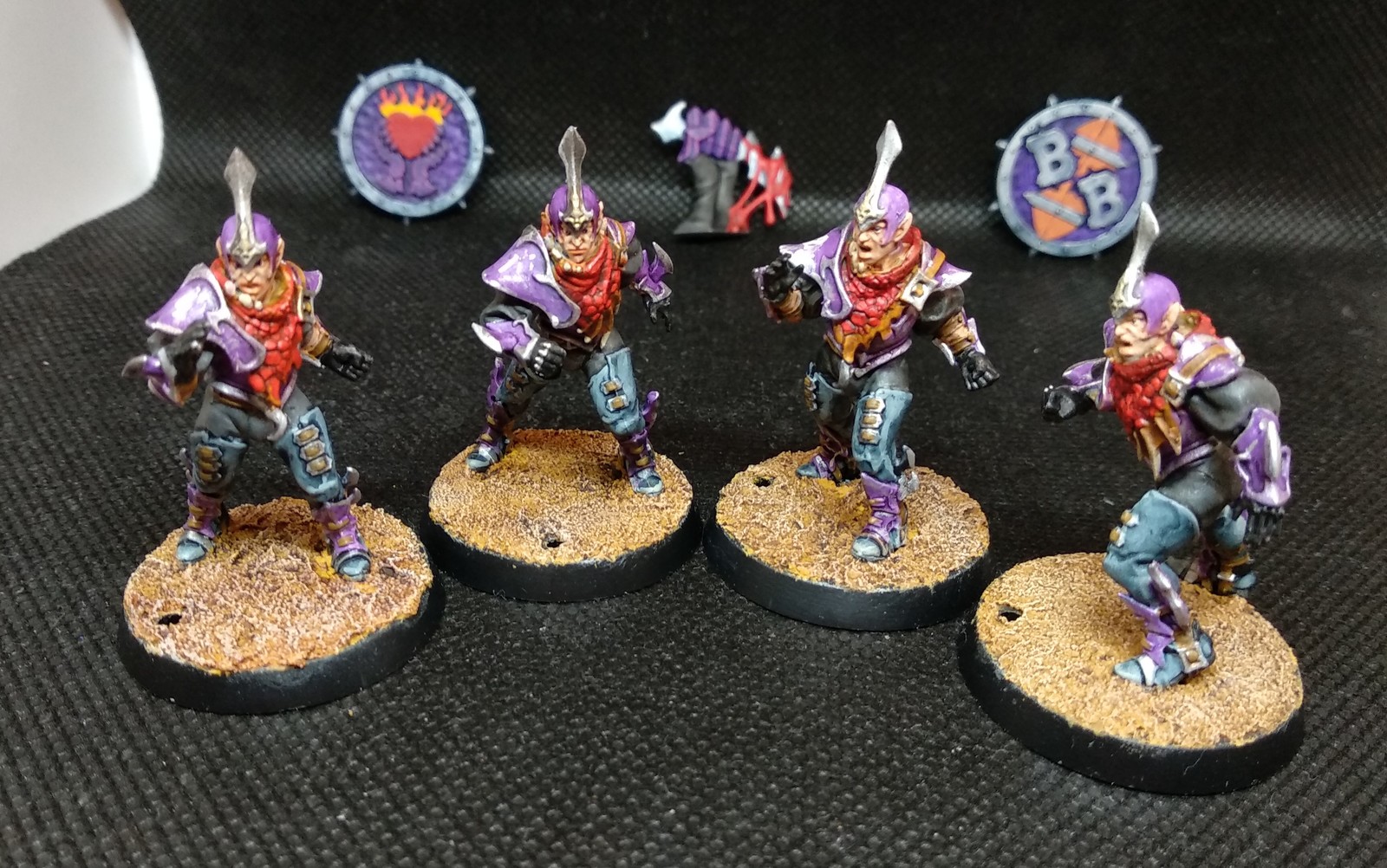 Dark Elf Coloring for Bloodbowl - My, Painting miniatures, Bloodbowl, Board games, Miniature, Longpost