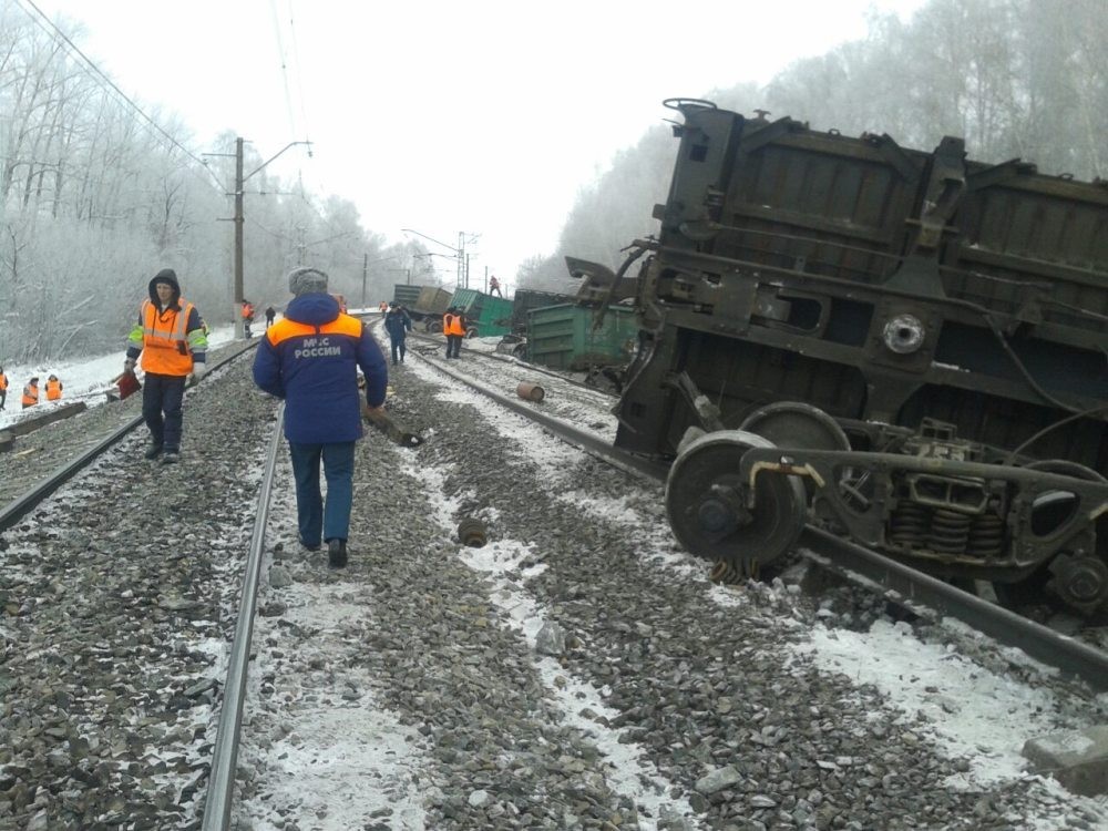 18 wagons derailed near Abdulino - Russian Railways, Crash, Orenburg region, State of emergency, Ministry of Emergency Situations, Video, Longpost