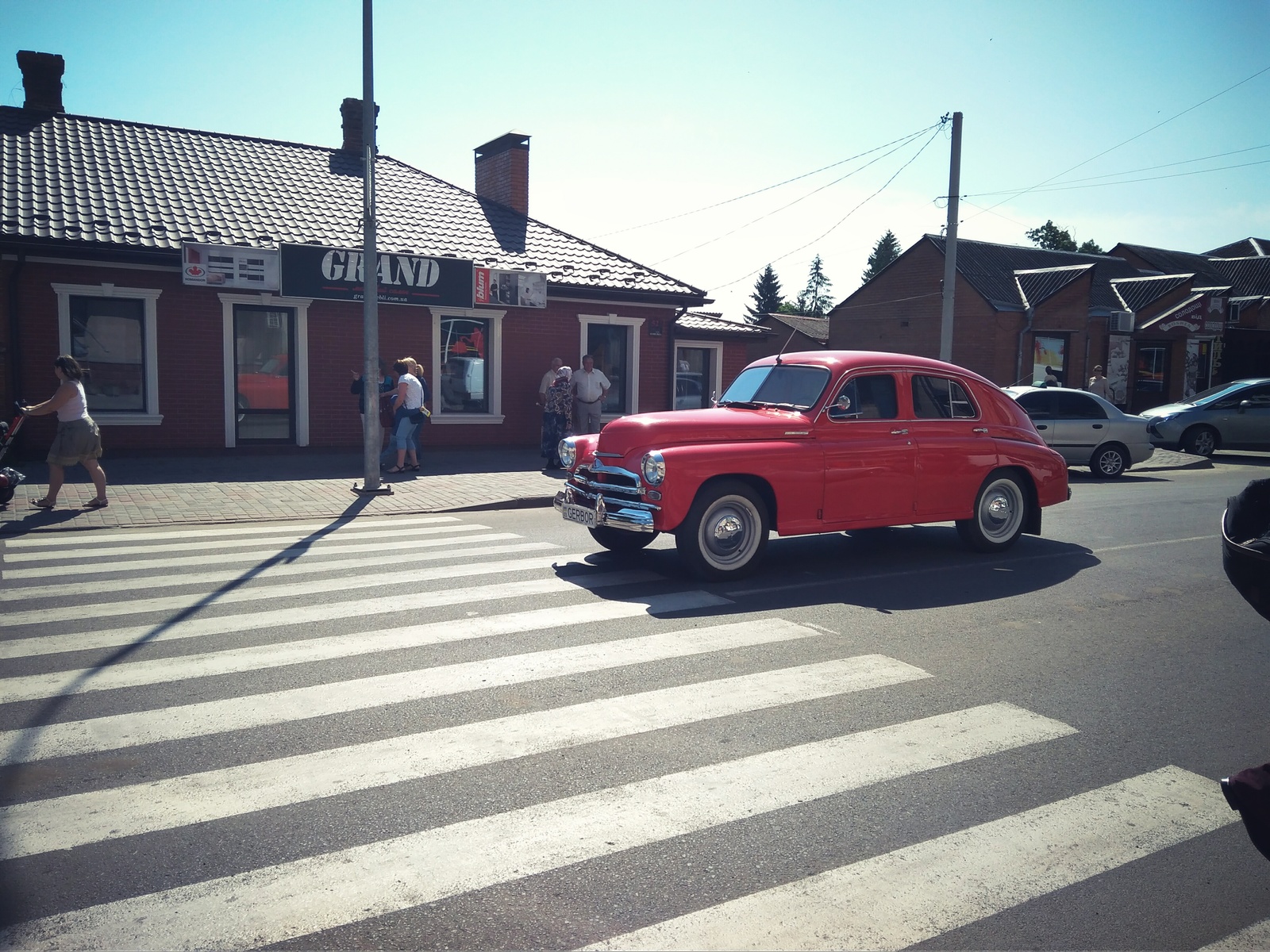 Guys help me to identify the model of the car - My, Auto, The photo