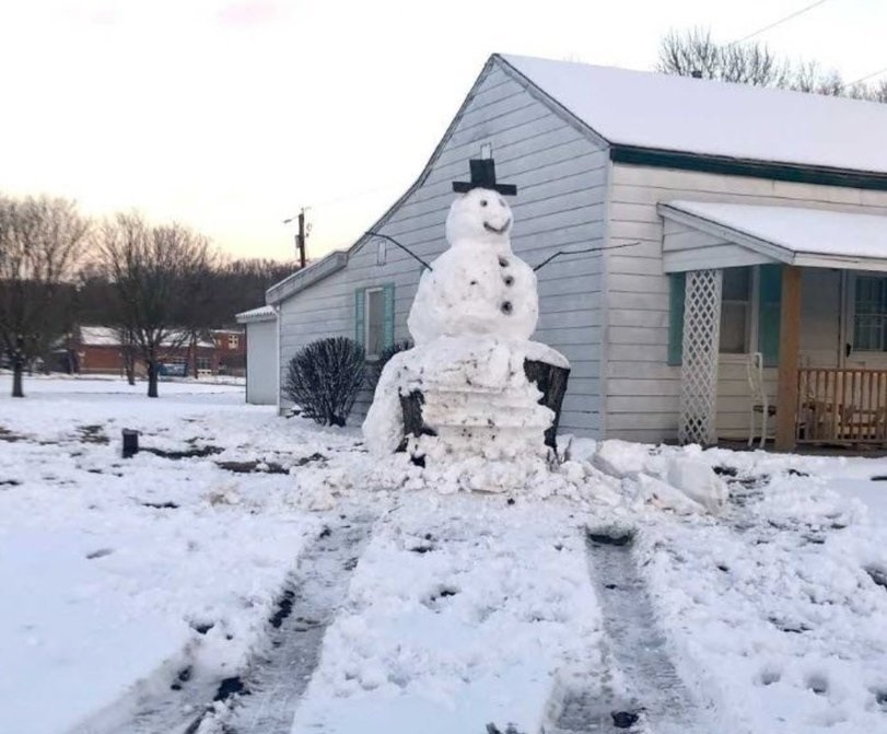 I wanted to break the snowman - snowman, Vandalism, Instant Karma