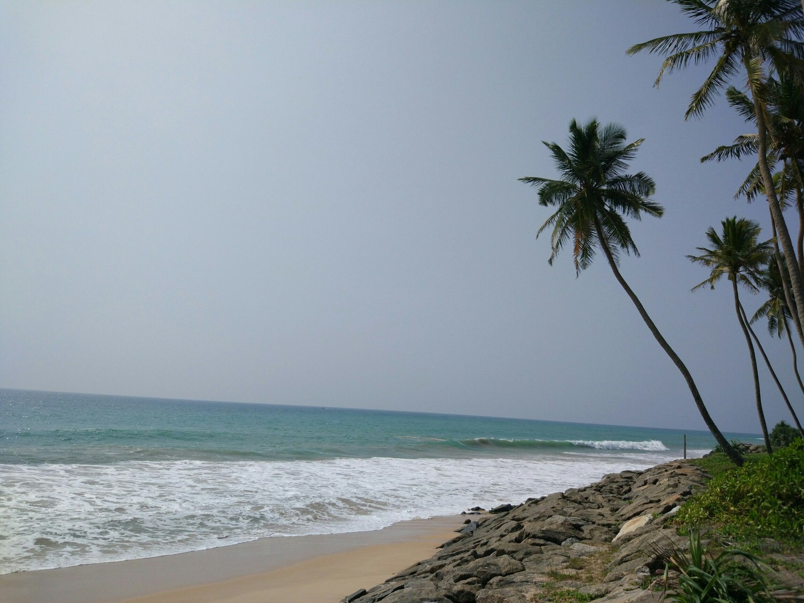 On a moped in Sri Lanka. - My, Travels, Sri Lanka, Moto, Motorcycle travel, Sea, Asia, Ceylon, Tourism, Longpost