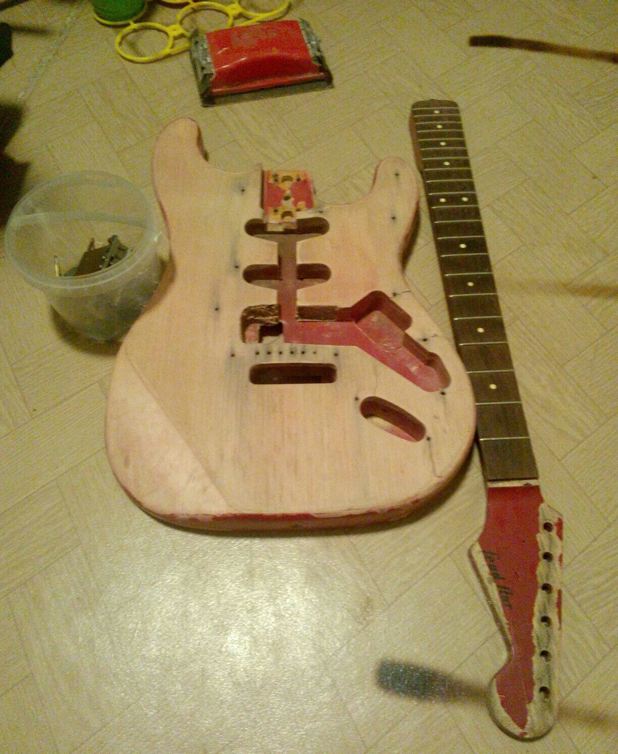 Washed down the red guitar - My, Guitar, No rating, Musima, Stratocaster, Longpost