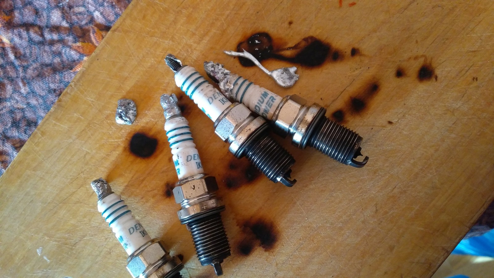 Just flowed - Spark plug, Melted, Sadness