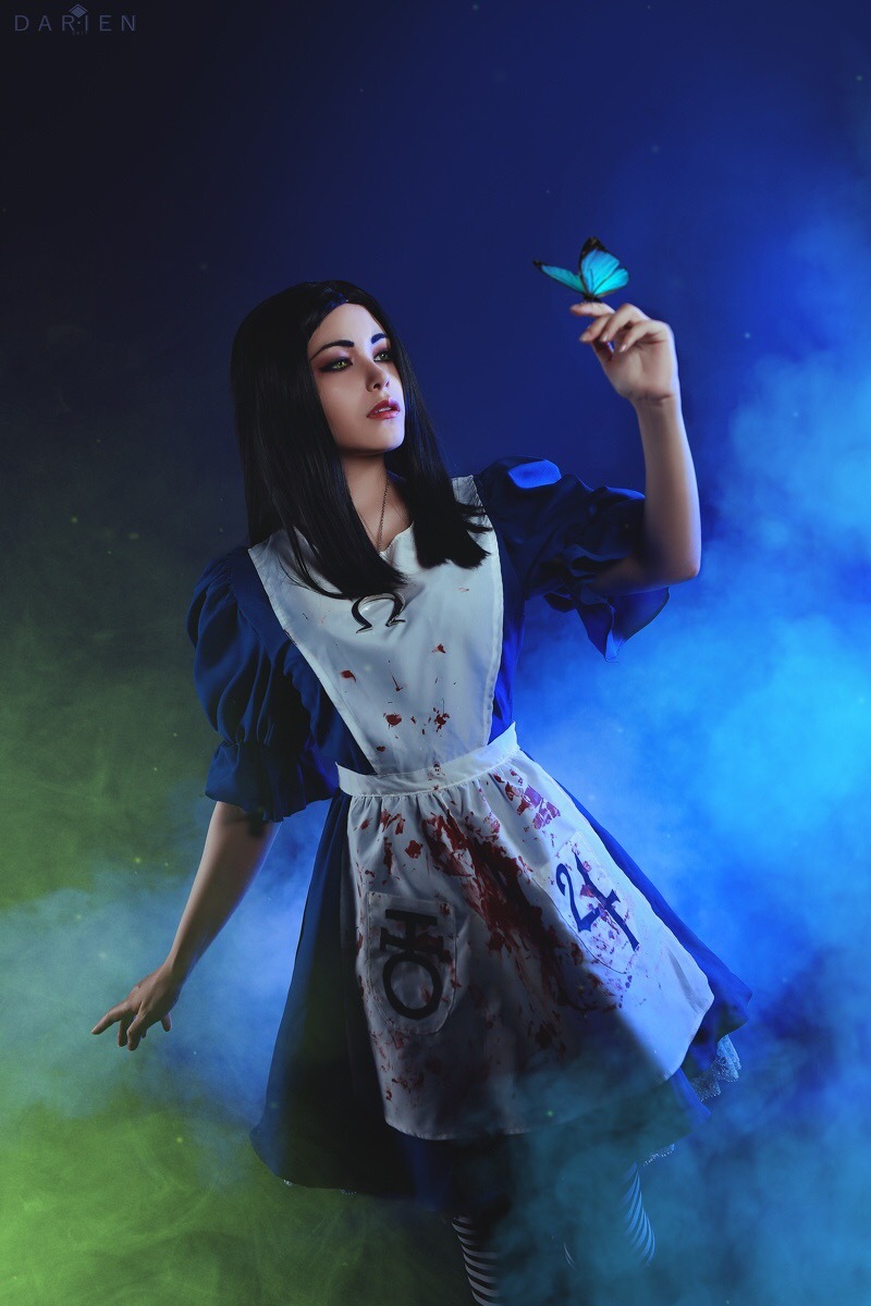 Алиса косплей. Алиса Лидделл косплей. Alice Madness Returns косплей Алиса. Алиса Madness Returns косплей. Alice Madness Returns Cosplay Эстетика.