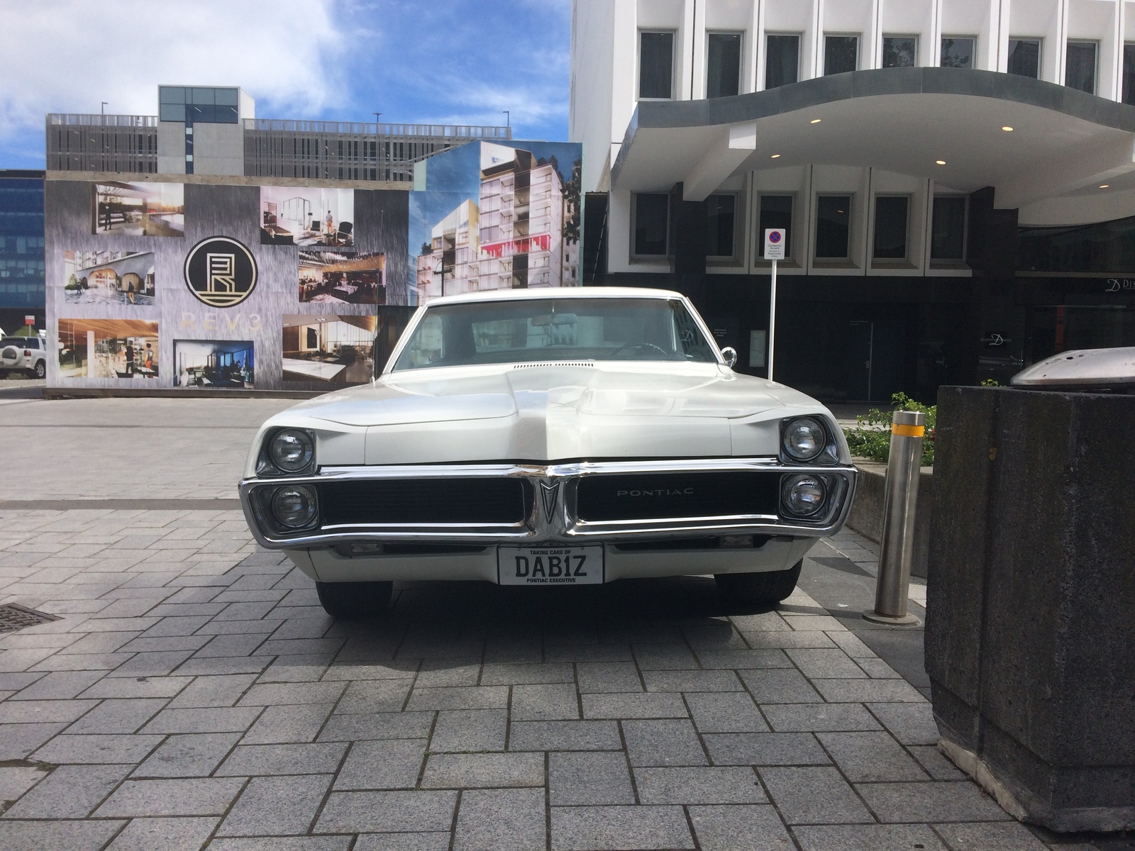 Pontiac Bonneville (3rd generation) has been produced since 1965. Became the flagship of the brand, mass production took place at five US plants. - My, Pontiac Bonneville, American auto industry, Automotive classic, Longpost