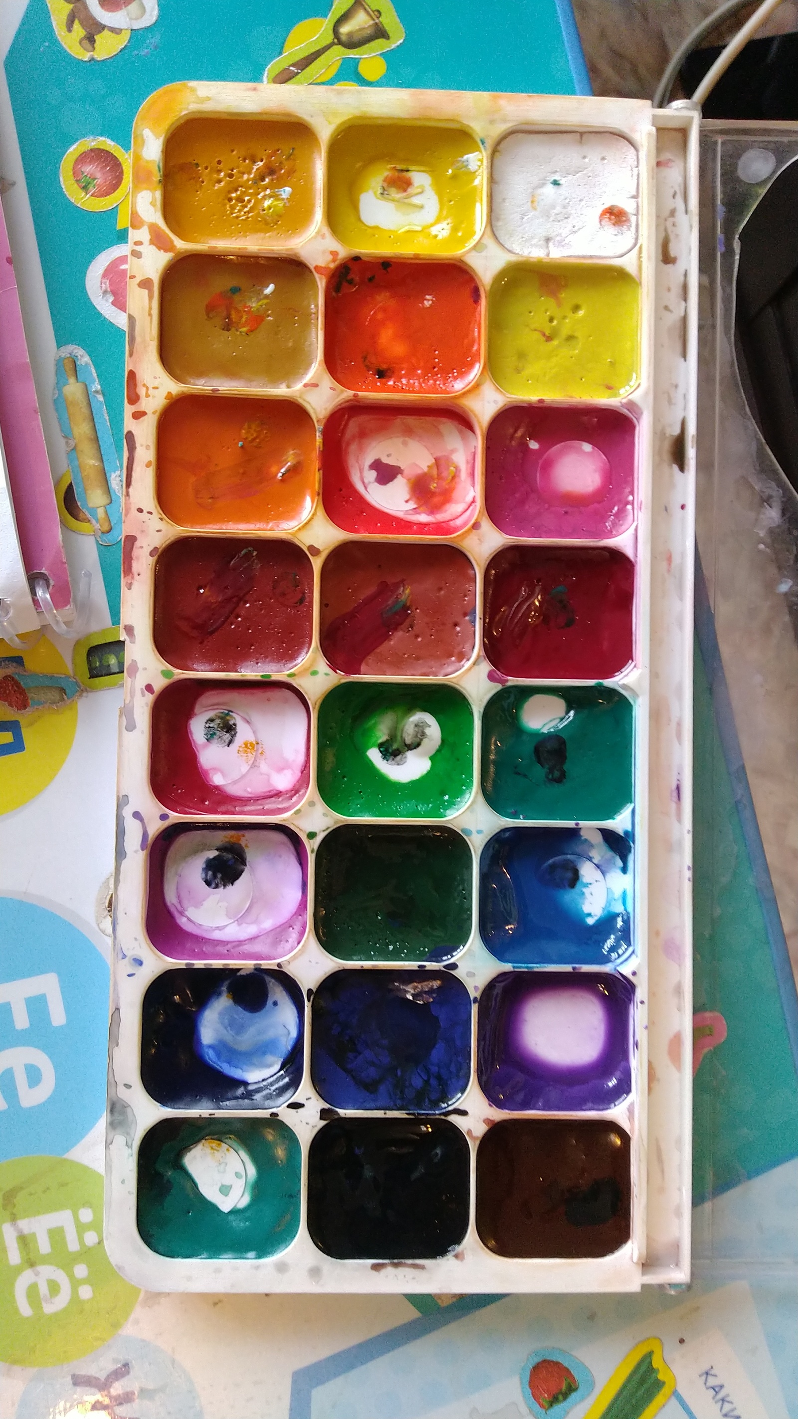 What colors do your kids love? - My, Children, Painting, Paints