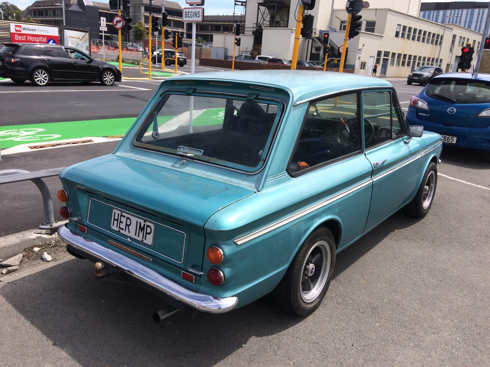 Sunbeam Imp 1966 - довольно редкий британский автомобиль от компании  Sunbeam, с алюминиевым двигателем объемом 875 куб. | Пикабу