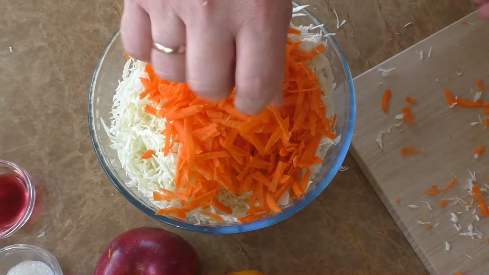 Even Americans make Mom's salad Popular salad Cole Slaw - Salad, , Recipe, Yummy, Other cuisine, Video recipe, Food, Preparation, Video, Longpost