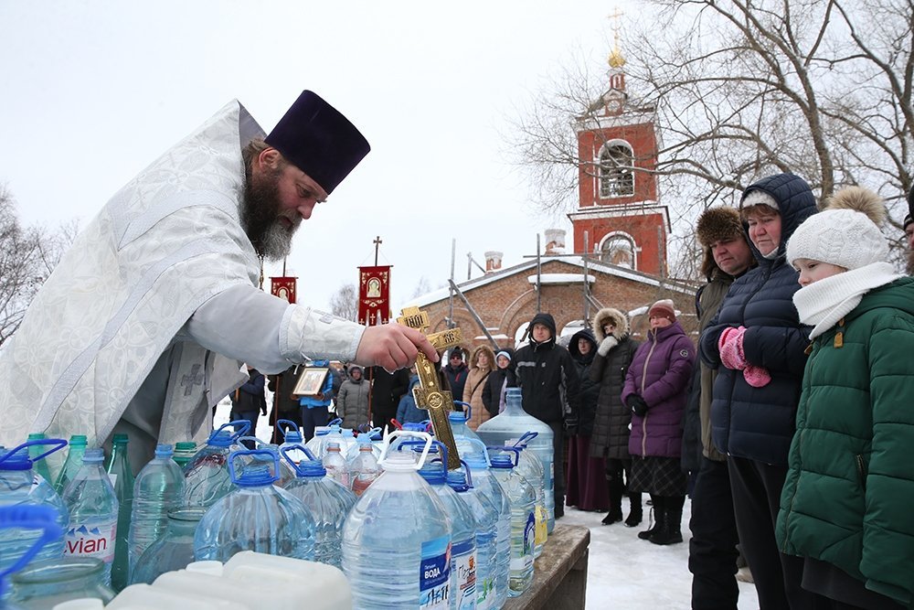 The water has gone bad - My, Religion, Holy water, 