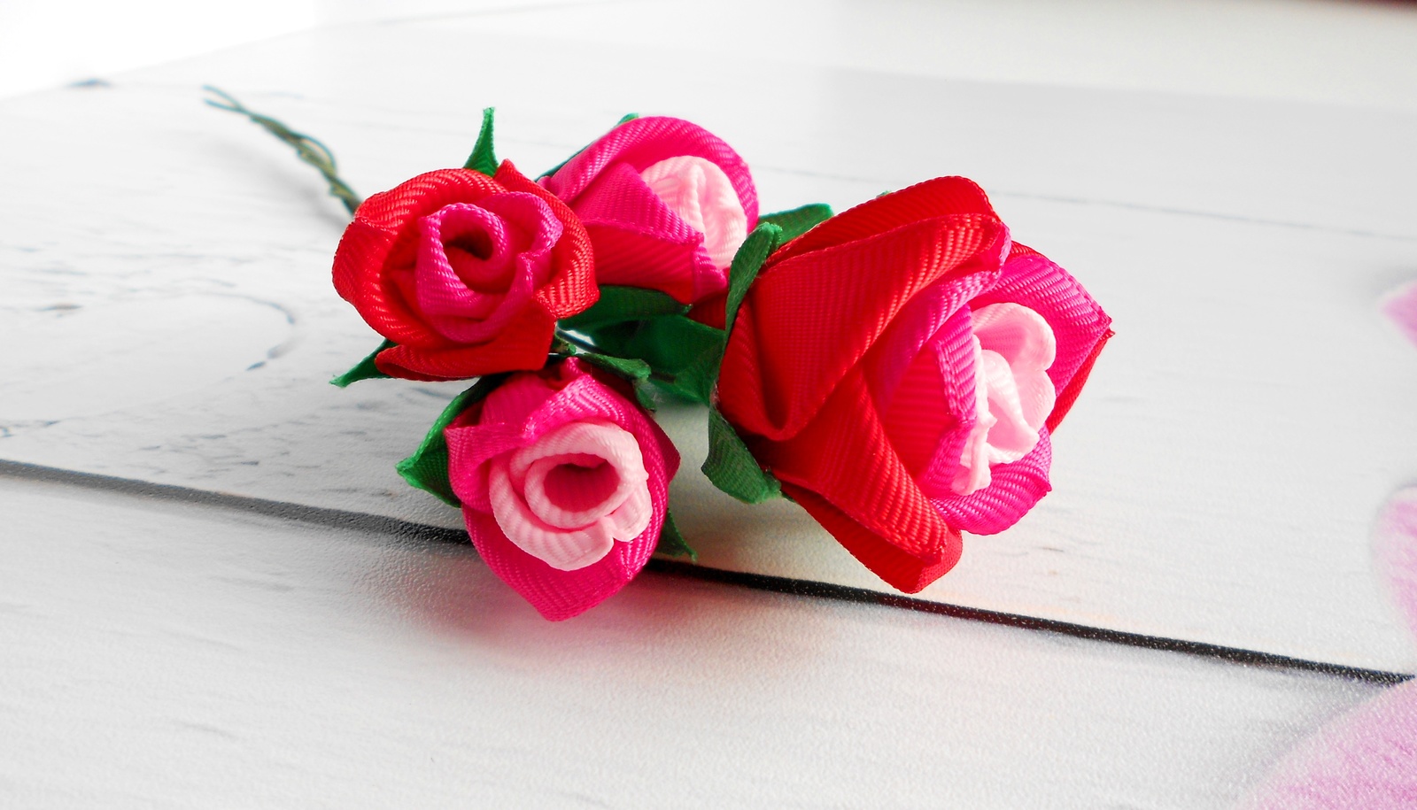 Цветок роза из лент. Мастер-класс Виктории Чабановой.