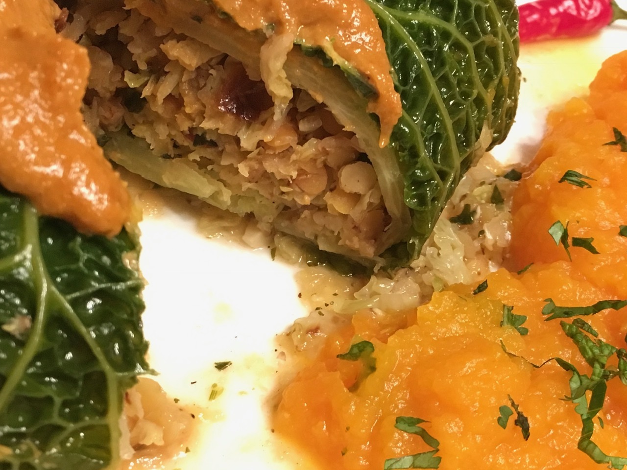 Savoy cabbage rolls with cashew peanut sauce and pumpkin and sweet potato puree. /// Cooking - My, Cabbage rolls, Cabbage, Longpost, Recipe, Cooking