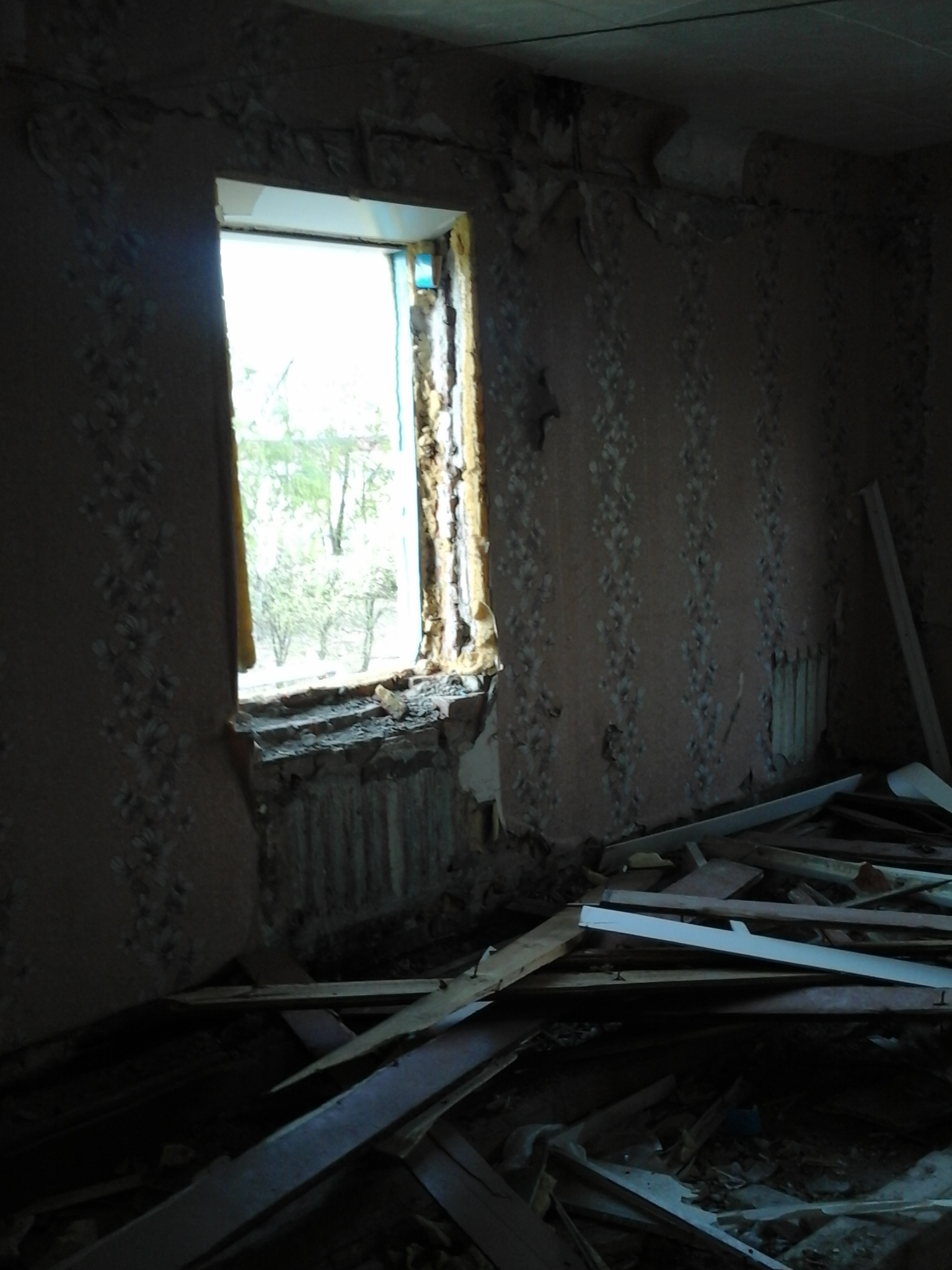 Now a destroyed house in Penza - My, Abandoned, Photo on sneaker, Urbanism, A world without people, Longpost