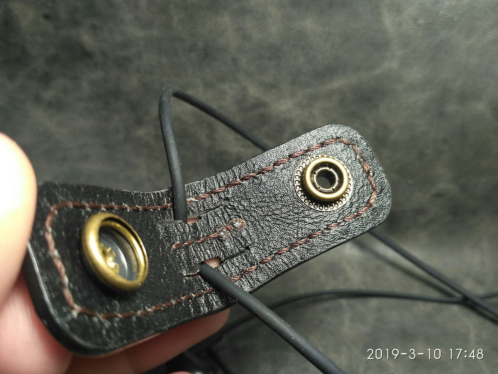 Headphone clip - My, Needlework without process, Natural leather, Longpost