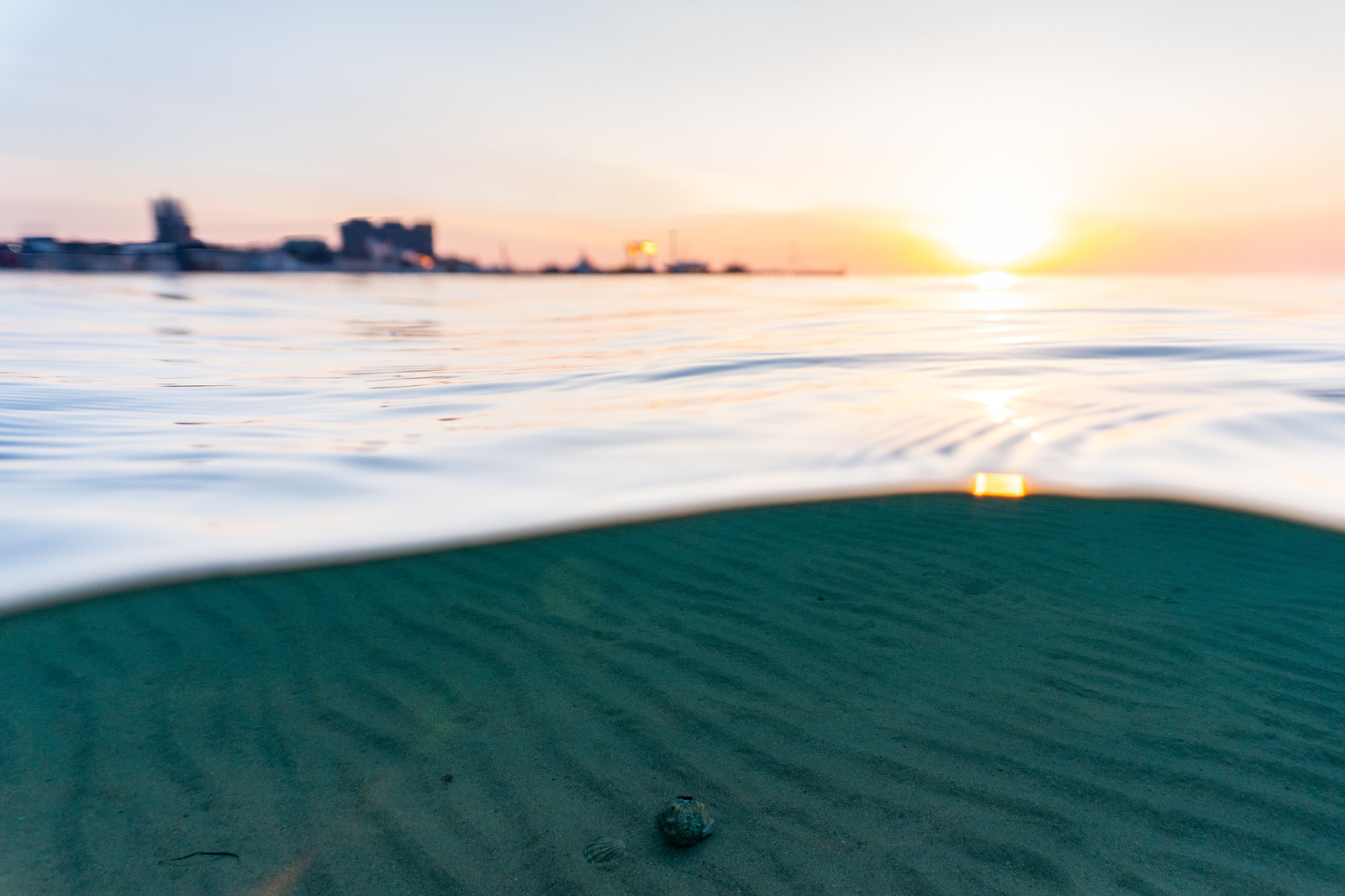 Sunset on the edge in Anapa - My, Sunset, Anapa, Underwater world, The photo, The nature of Russia, Black Sea, Sand, Beach, Longpost