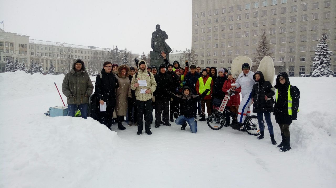 Technopark guards beat a protester in Shies. - Indefinite, Beating, Arkhangelsk, Shies, Protest, Garbage landfill