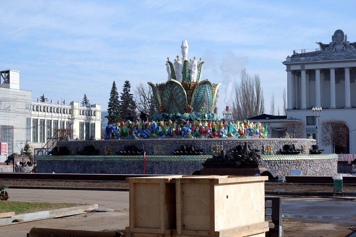 Фонтаны на ВДНХ в Москве - Моё, ВДНХ, Фотография, Фонтан, Каменный цветок, Дружба Народов, Длиннопост