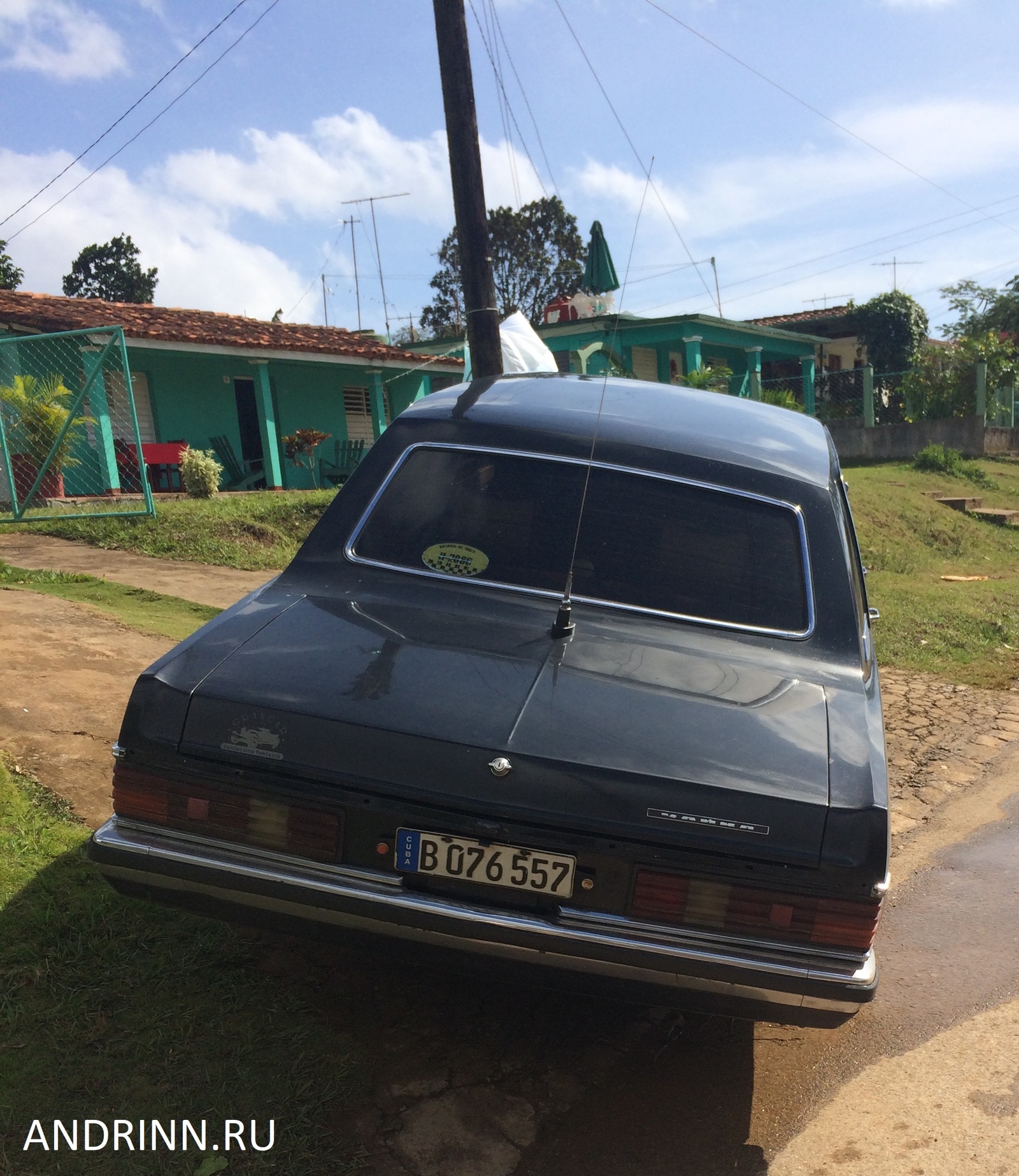 Presidential Seagull in a taxi in Cuba - My, Gaz-13 Chaika, Russian limousine, Executive Class