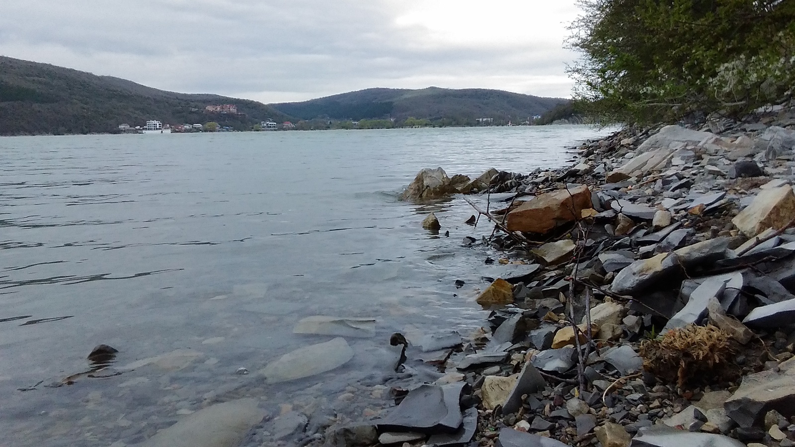 Walk around Novorossiysk - My, The photo, Spring, Novorossiysk, Lake Abrau, Longpost, Nature