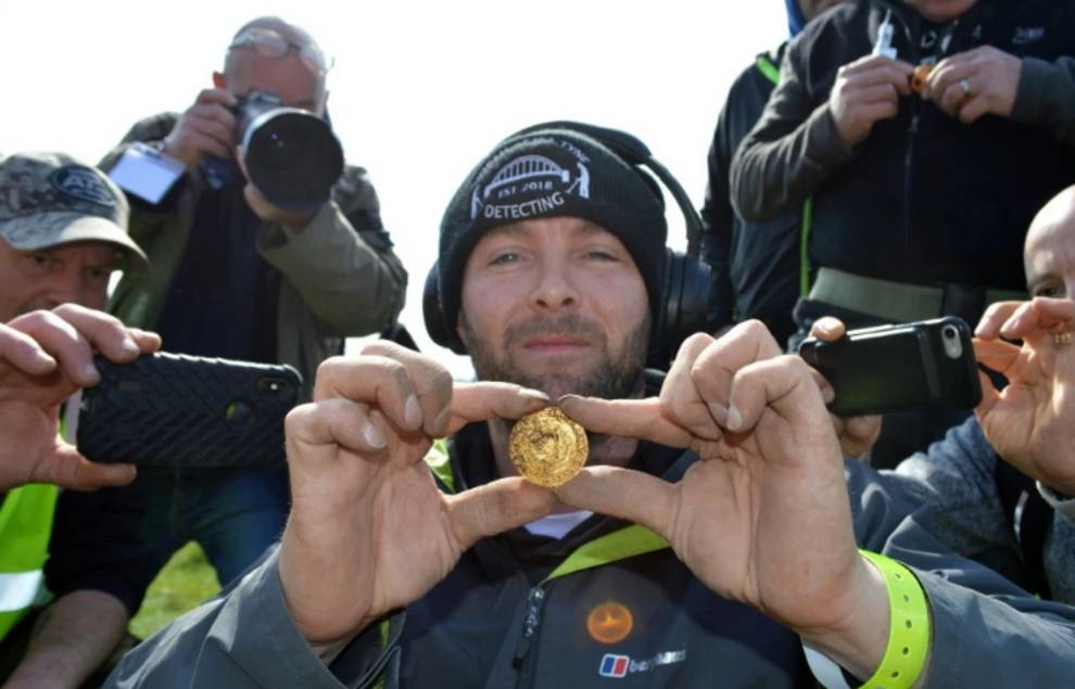 At the festival for treasure hunters, searchers found 557 old coins - Gold, Silver, Search, Treasure, Treasure hunter, Metal detector, Find, Longpost, Treasure hunt