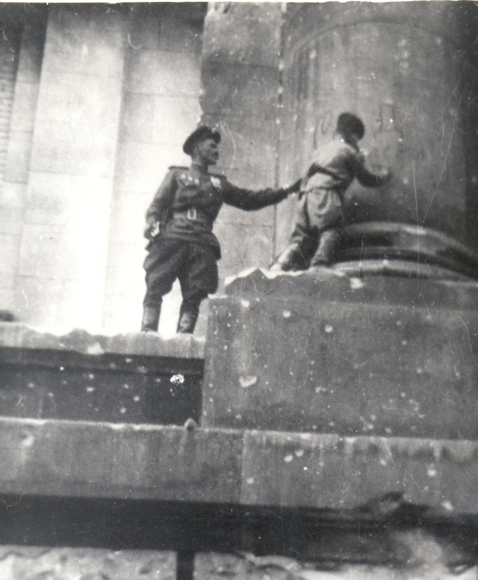 The son of the regiment signed the Reichstag - My, Son of the regiment, The Great Patriotic War, The Second World War, May 9, Victory, Reichstag, archive, The photo, Longpost, May 9 - Victory Day