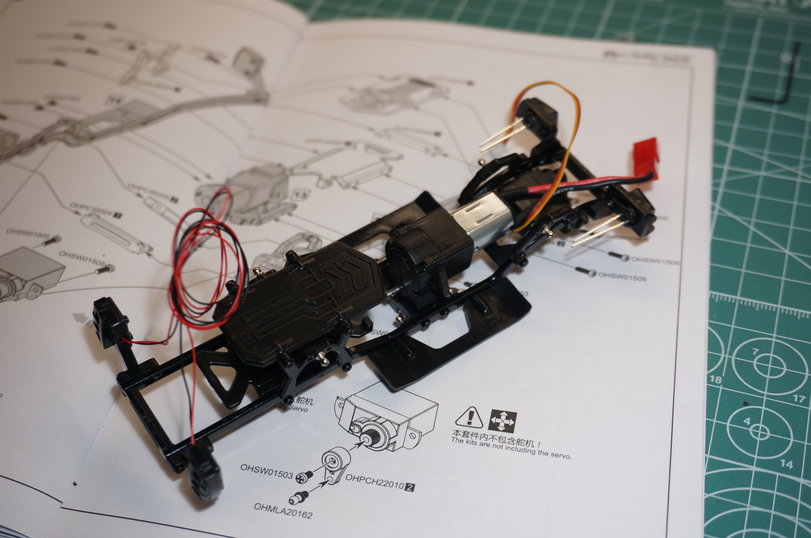 1:32 scale SUV assembly. - My, Rc, Radio controlled car, Longpost, Enthusiasm, Video, SUV, Scale model, Radio controlled models, Radio-controlled car