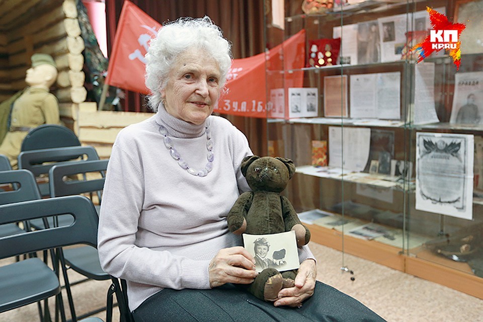 The teddy bear saved the girl in the blockade, speaking to her in the voice of his father, and by some miracle survived to this day. - The Great Patriotic War, To be remembered, Leningrad blockade, Blockade children, Longpost