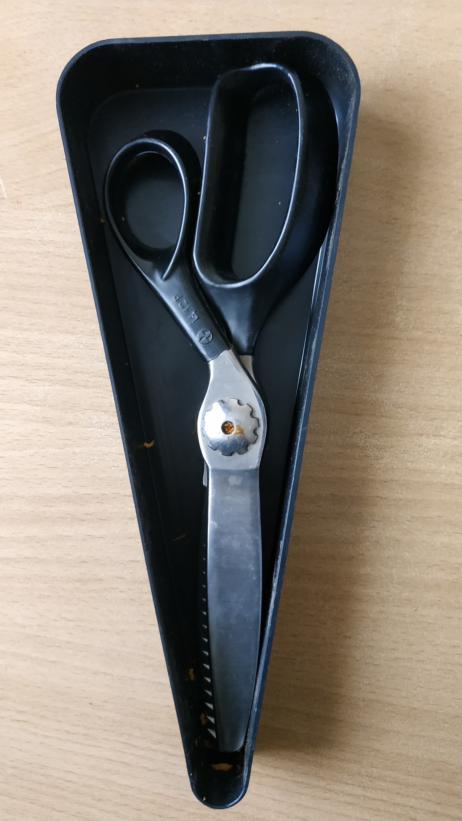 What kind of beast? - My, Scissors, Unusual, Longpost