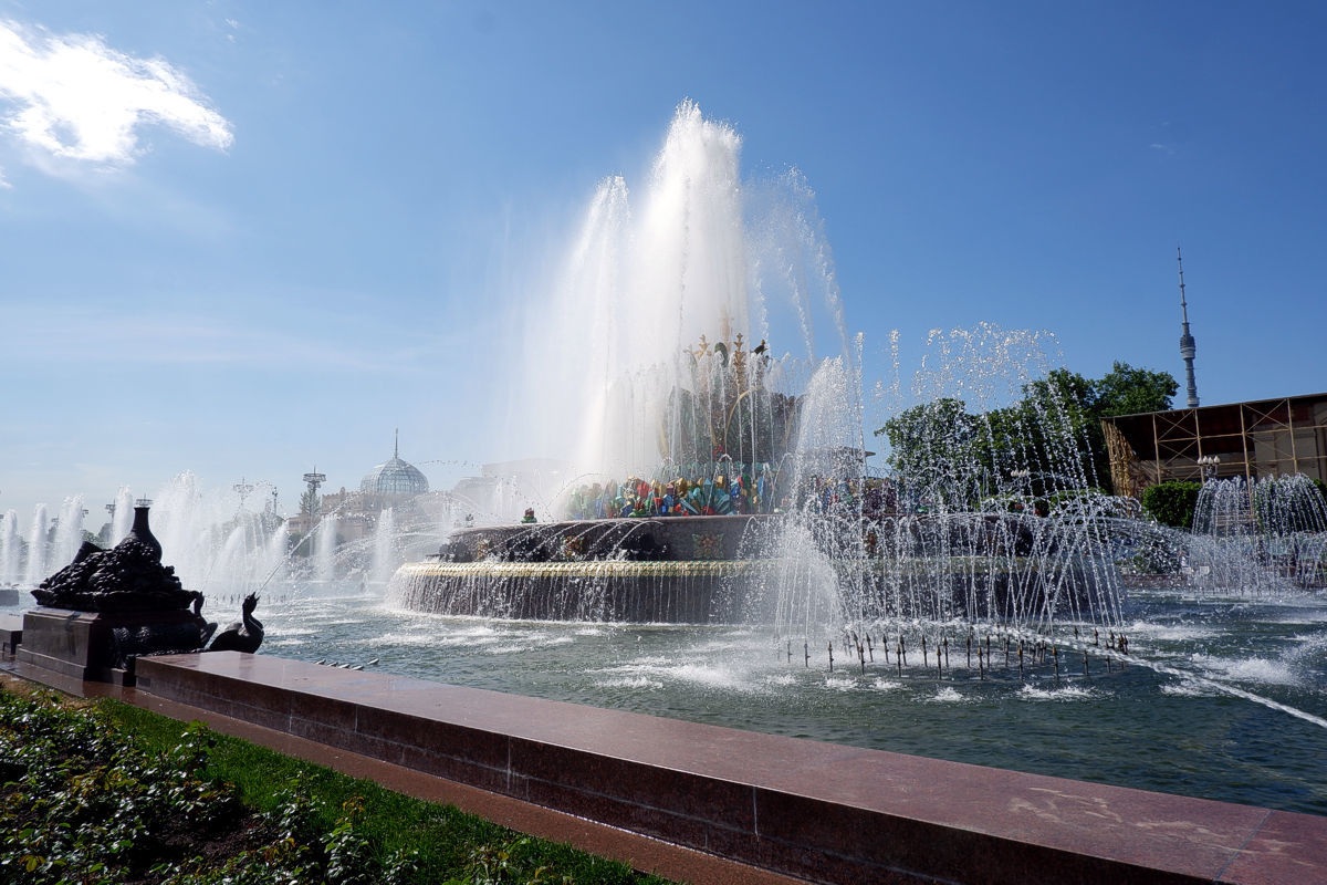 Morning in Ostankino - My, The photo, Spring, Ostankino, VDNKh, Fountain, Landscape, Cityscapes, Longpost, Street photography