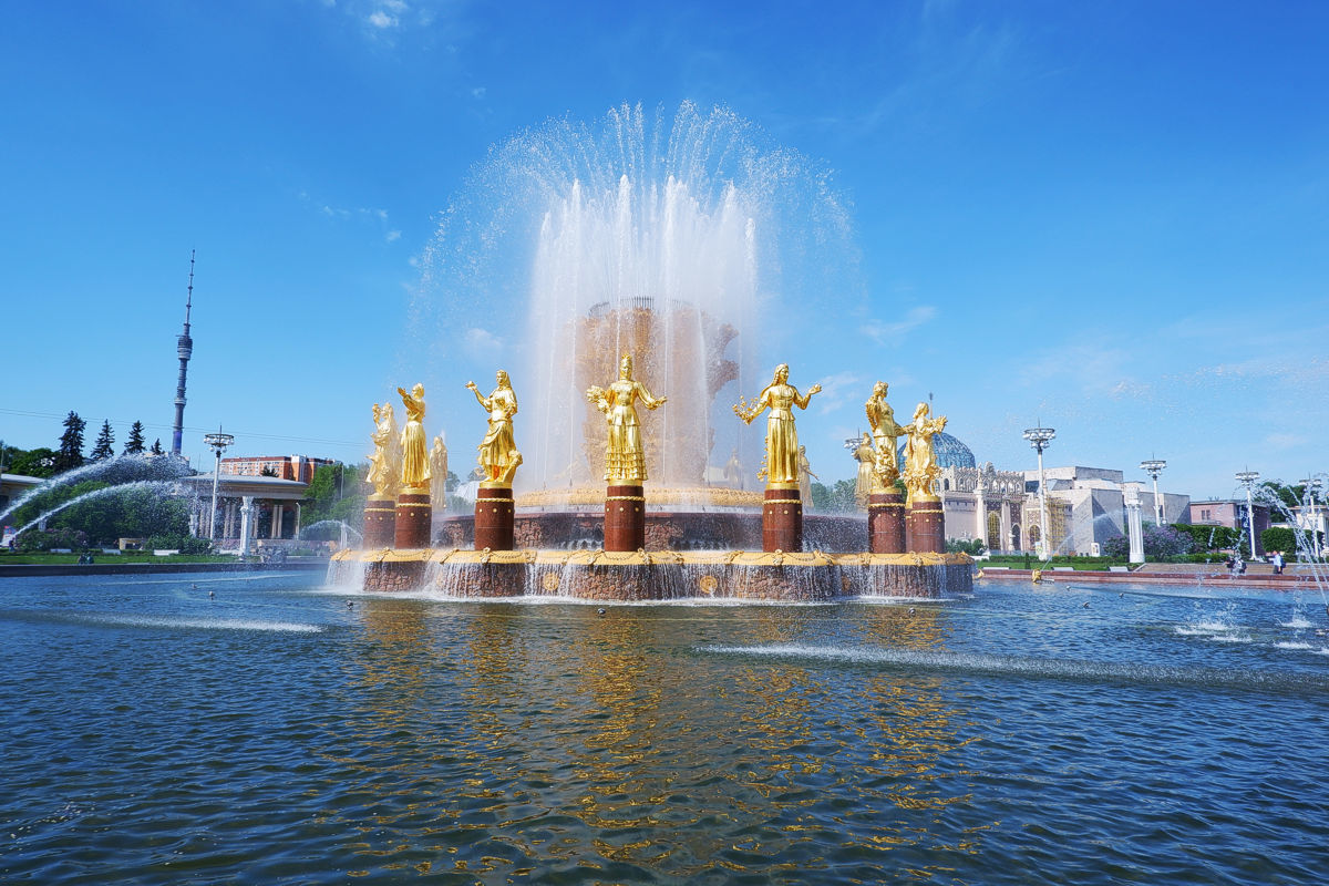 Morning in Ostankino - My, The photo, Spring, Ostankino, VDNKh, Fountain, Landscape, Cityscapes, Longpost, Street photography