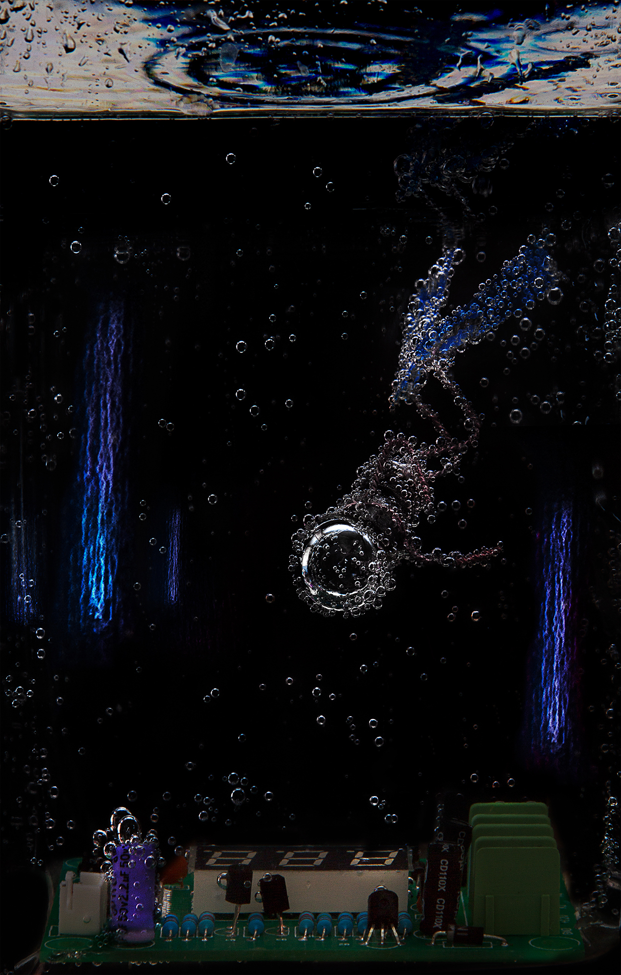 Diver - My, Bulb, Object shooting, Creative, Water, Canon