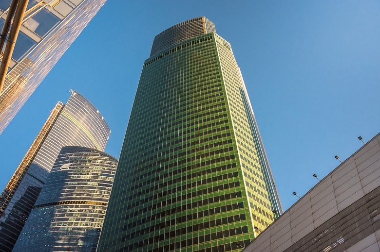 On rails for the clouds: how to wash the glass in a skyscraper - Facade, Lakhta Center, Technologies, Industrial alpinism, Longpost