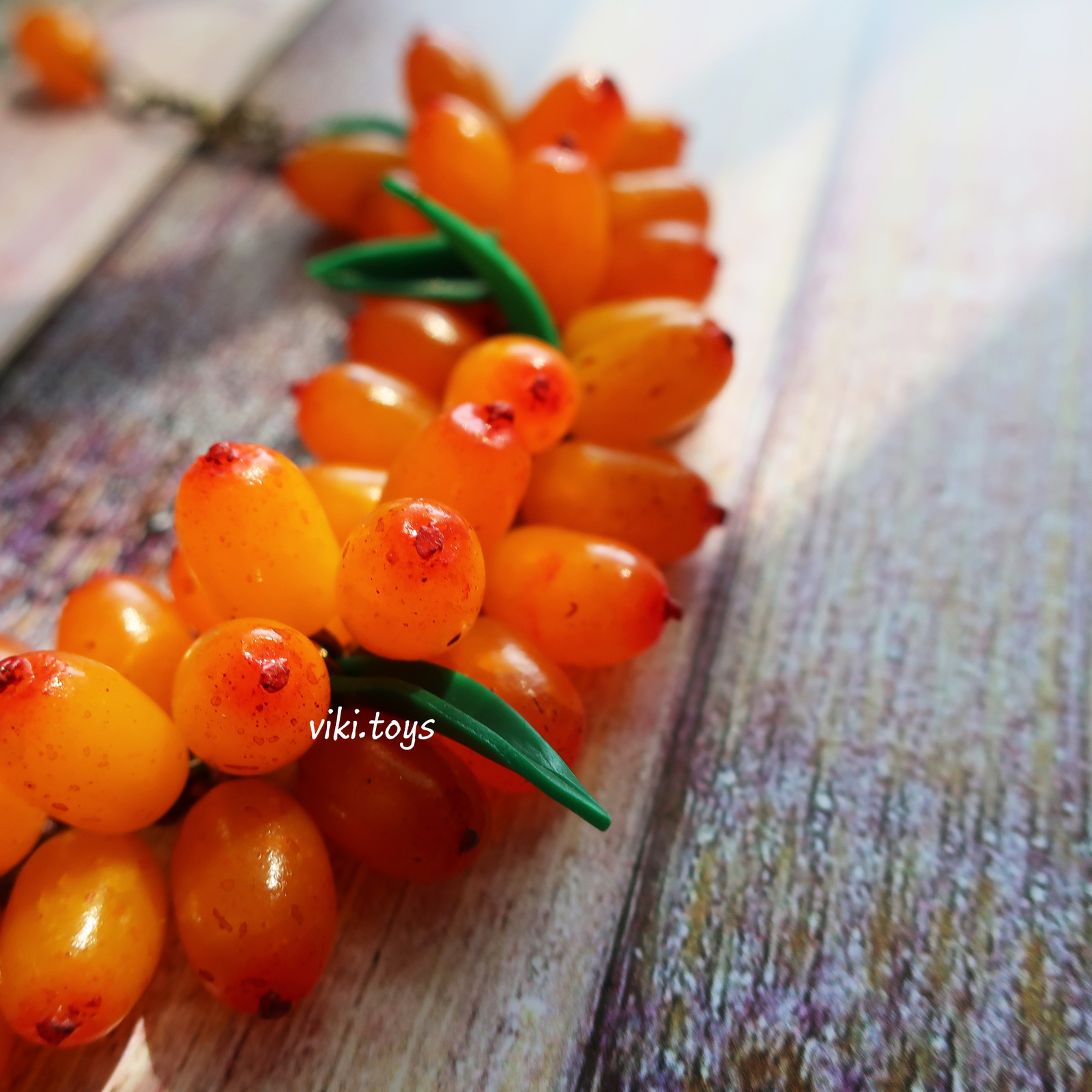 Morning with sea buckthorn - My, Needlework with process, Decoration, Presents, A bracelet, Handmade, With your own hands, Polymer clay, Creation, Longpost