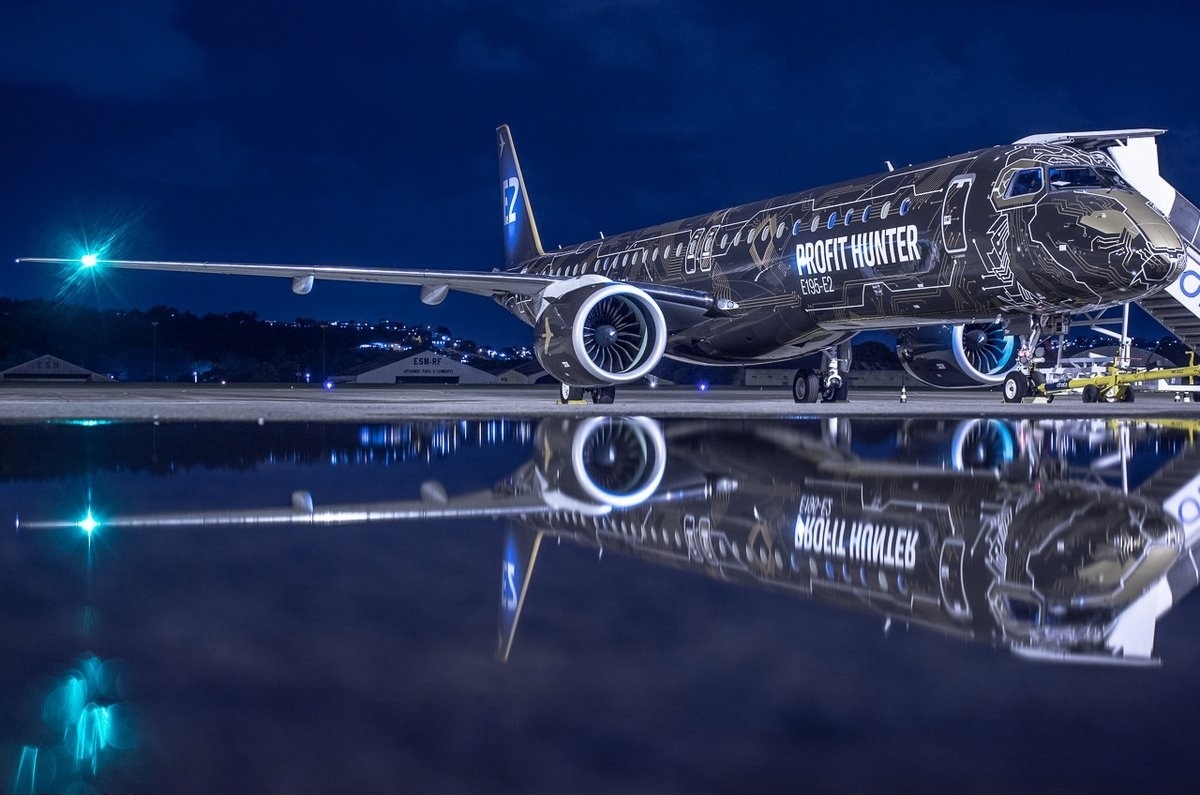 Beautiful photo of Embraer E195-E2 Tech Lion airliner - Aviation, The photo, Airplane