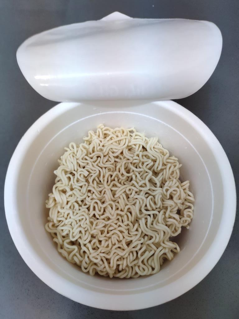 Sad prechiracology. Mushroom flavored noodles - My, Doshirakology, Food Review, Noodles, Longpost