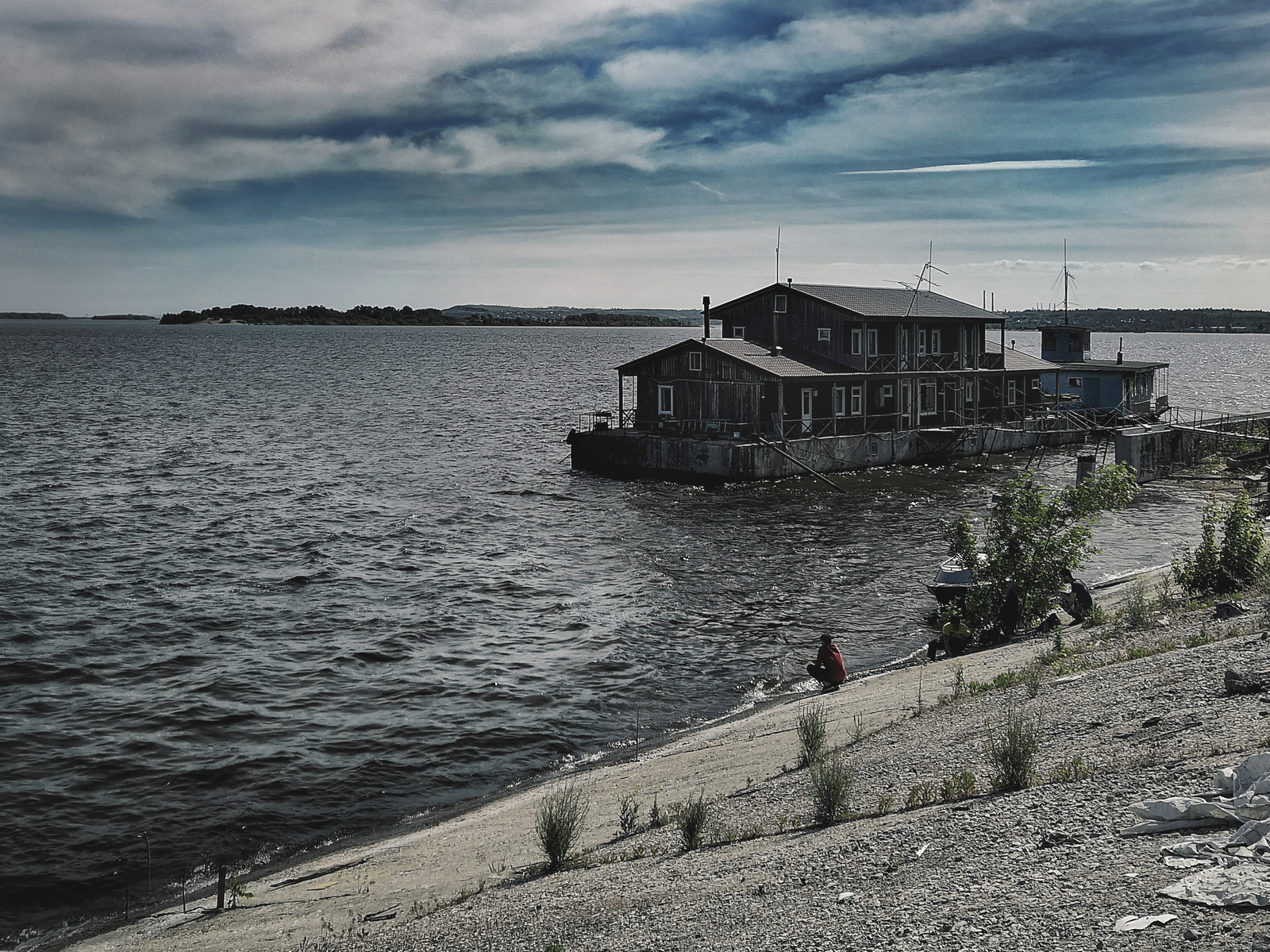 Volga - My, Mobile photography, Photo on sneaker, Volga river