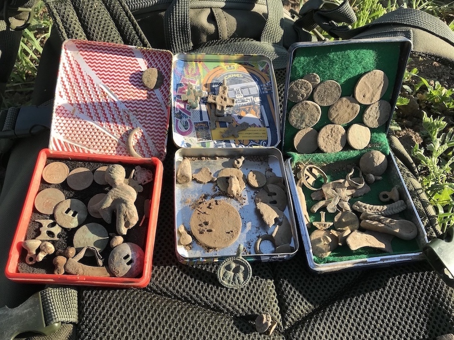 An amazing place, no one expected such finds! - My, , Treasure, Treasure hunter, Find, , Video, Longpost, Black diggers, Treasure hunt