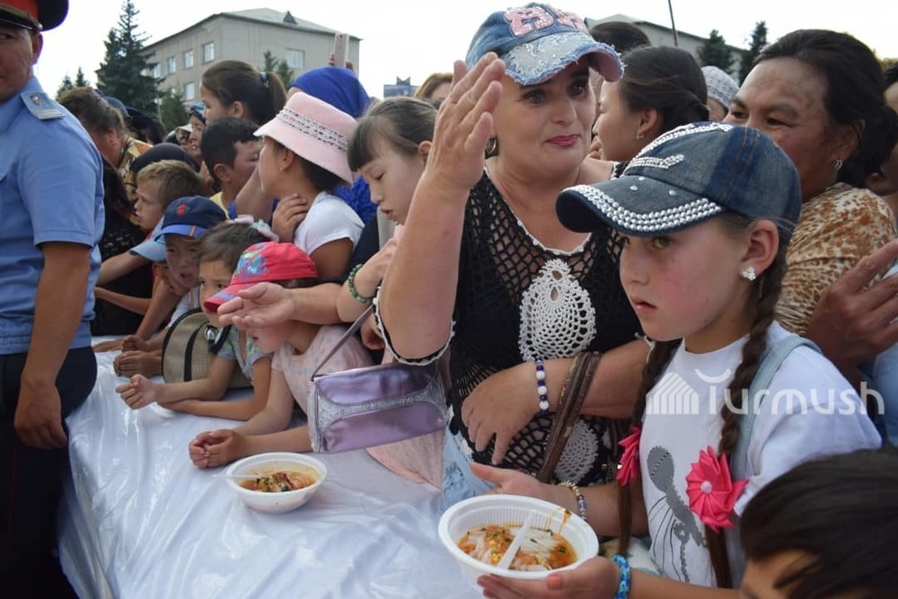 In the city of Karakol (Kyrgyzstan) prepared 1.5 tons of ashlyan-fu - Kyrgyzstan, Karakol, Ashlian-Fu, Longpost