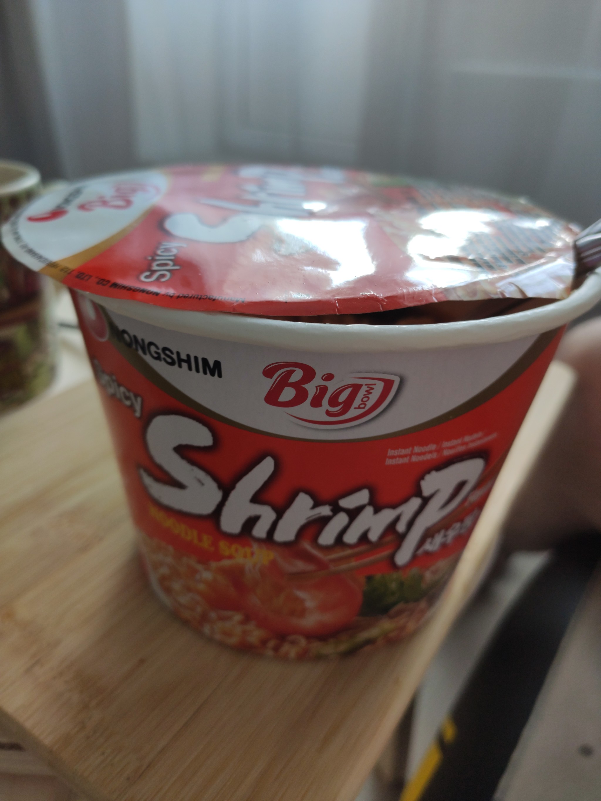 Nongshim noodle soup Shrimp flavour spicy | Пикабу