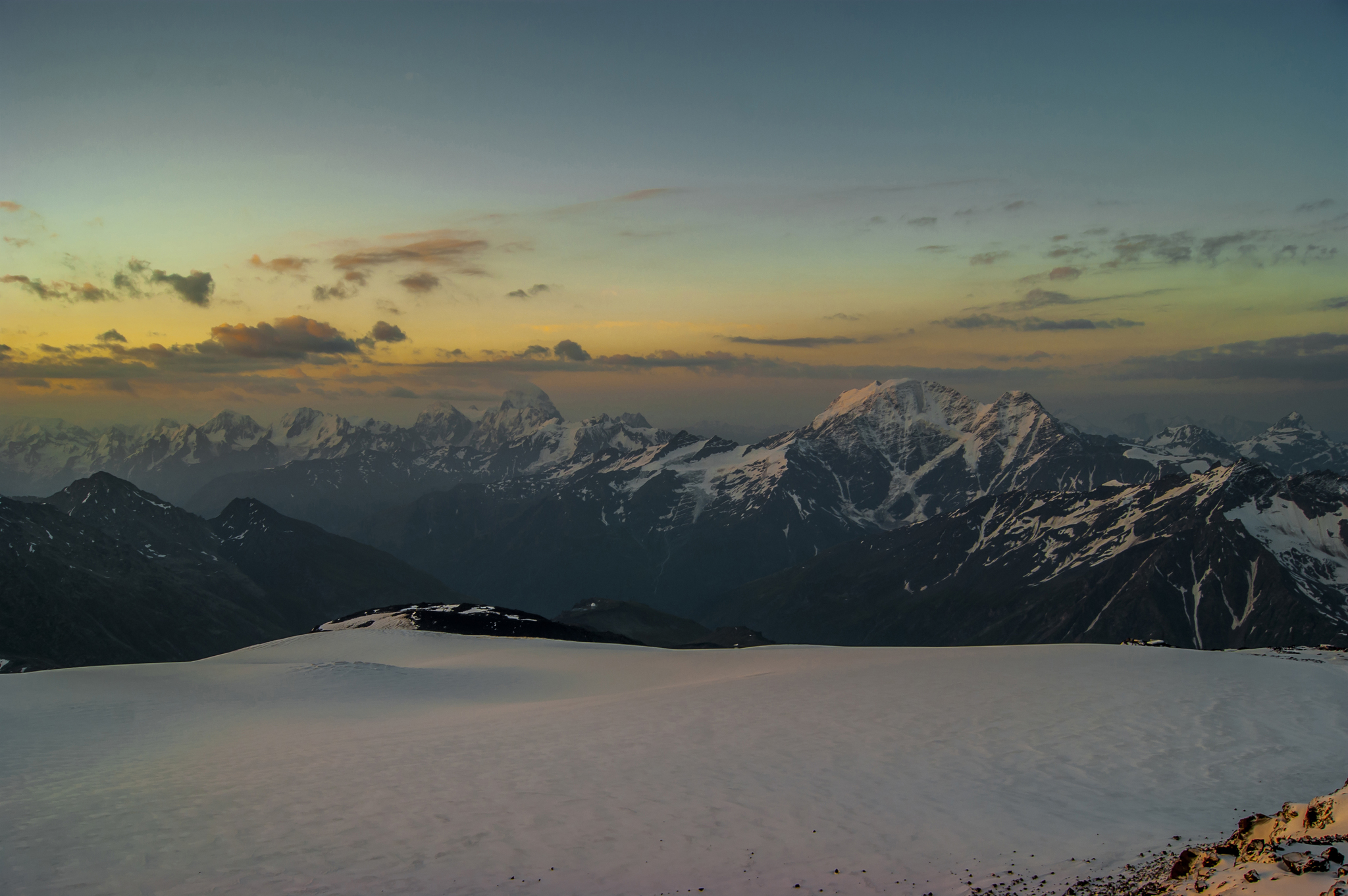 Photo story of one dawn - My, dawn, Elbrus, Mountain tourism, The mountains, Tourism, The photo, Landscape, Nature, Longpost