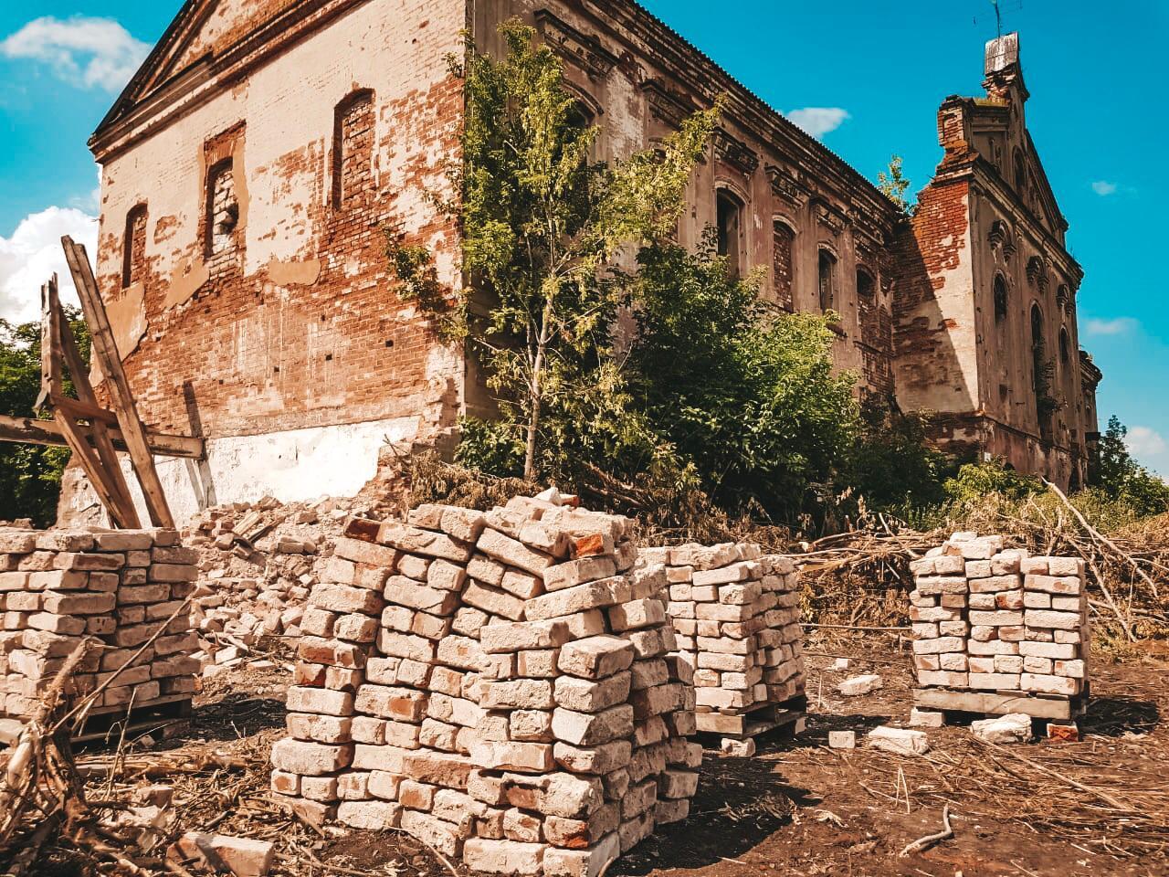 Сколько стоит история? село Рычково, Оренбургская область. Снос здания. |  Пикабу