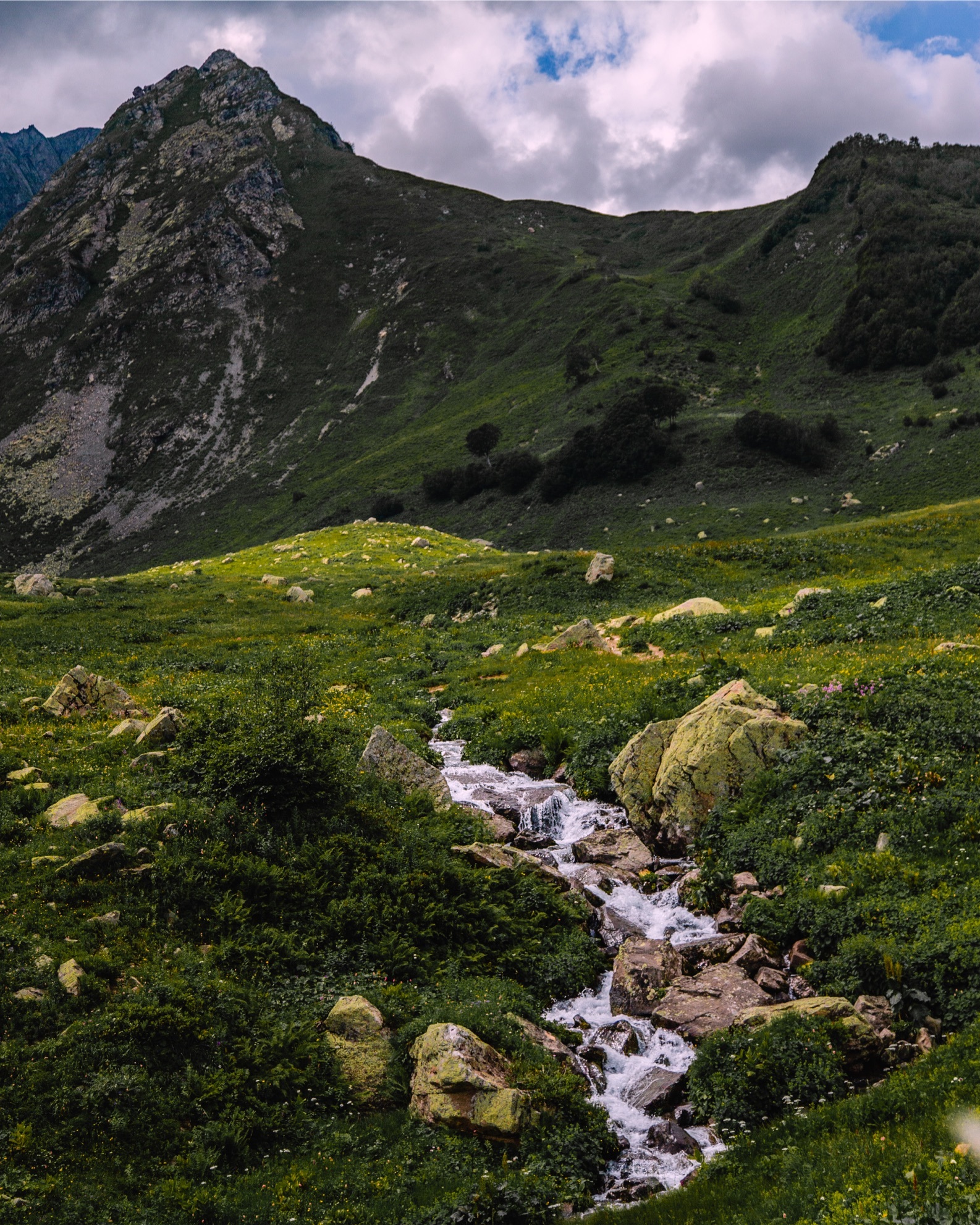 Abkhazia. Summer 2019. - My, The photo, Beginning photographer, Abkhazia, The mountains, Canon, Landscape, Longpost