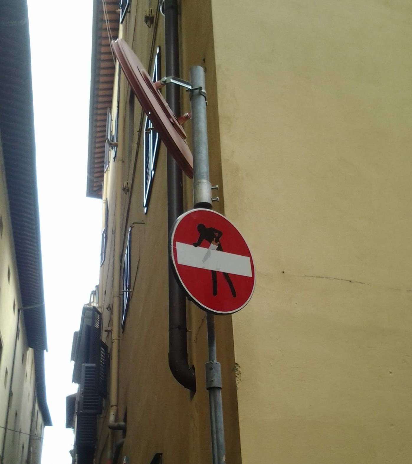 Unusual road signs in Italy - My, Road sign, Italy, Longpost