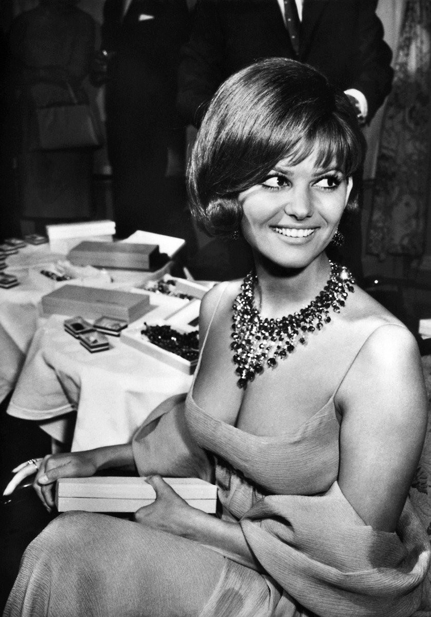 Claudia Cardinale - Claudia Cardinale, Retro, Longpost